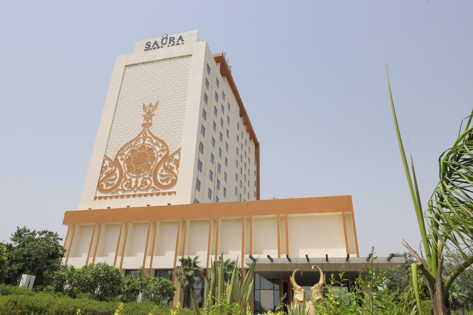 Saura Hotel, Agra - A Club Mahindra Associate מראה חיצוני תמונה