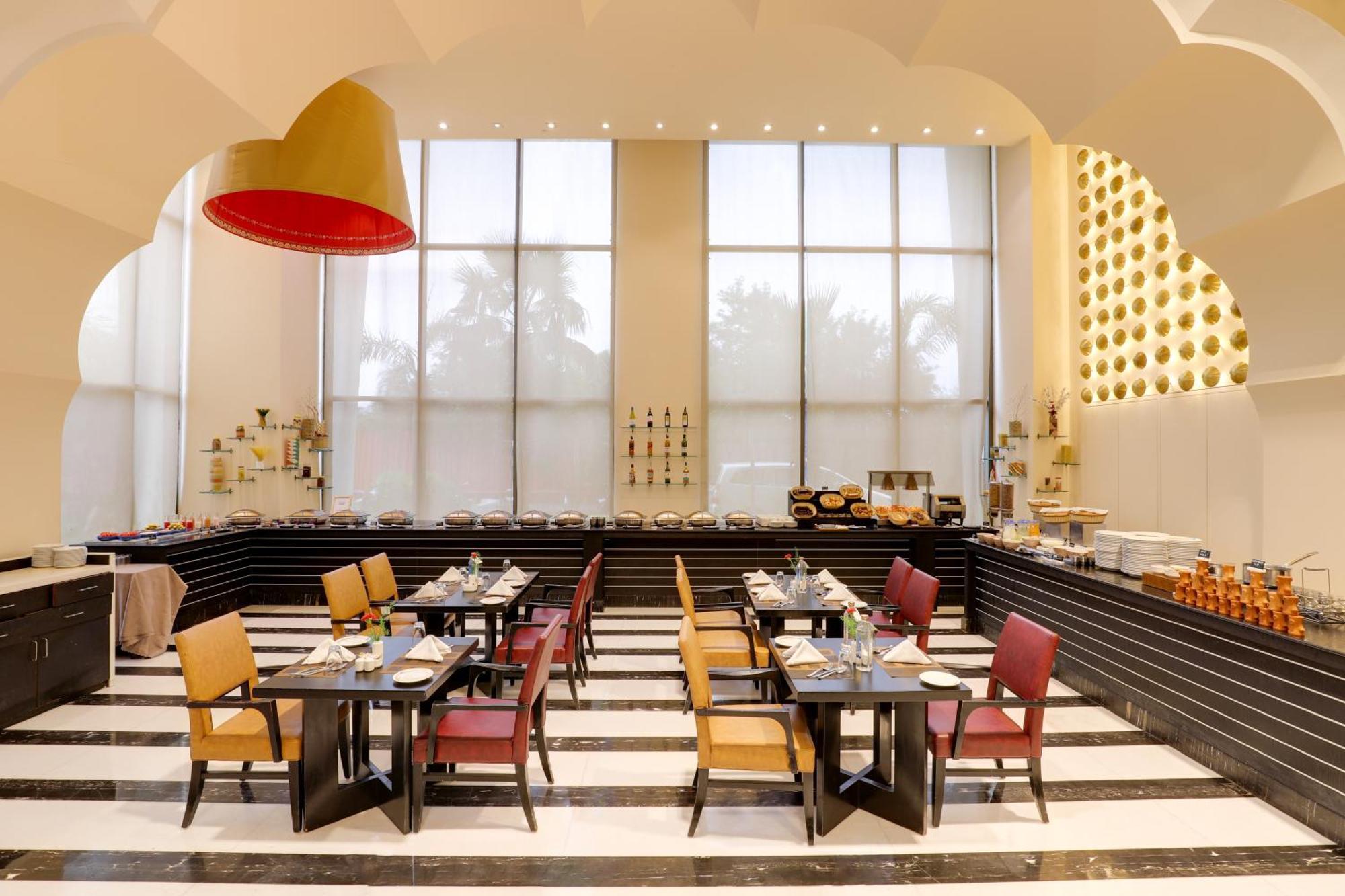 Saura Hotel, Agra - A Club Mahindra Associate מראה חיצוני תמונה