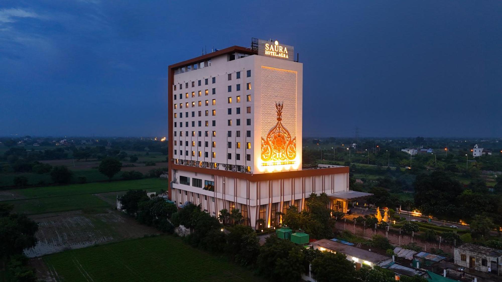 Saura Hotel, Agra - A Club Mahindra Associate מראה חיצוני תמונה