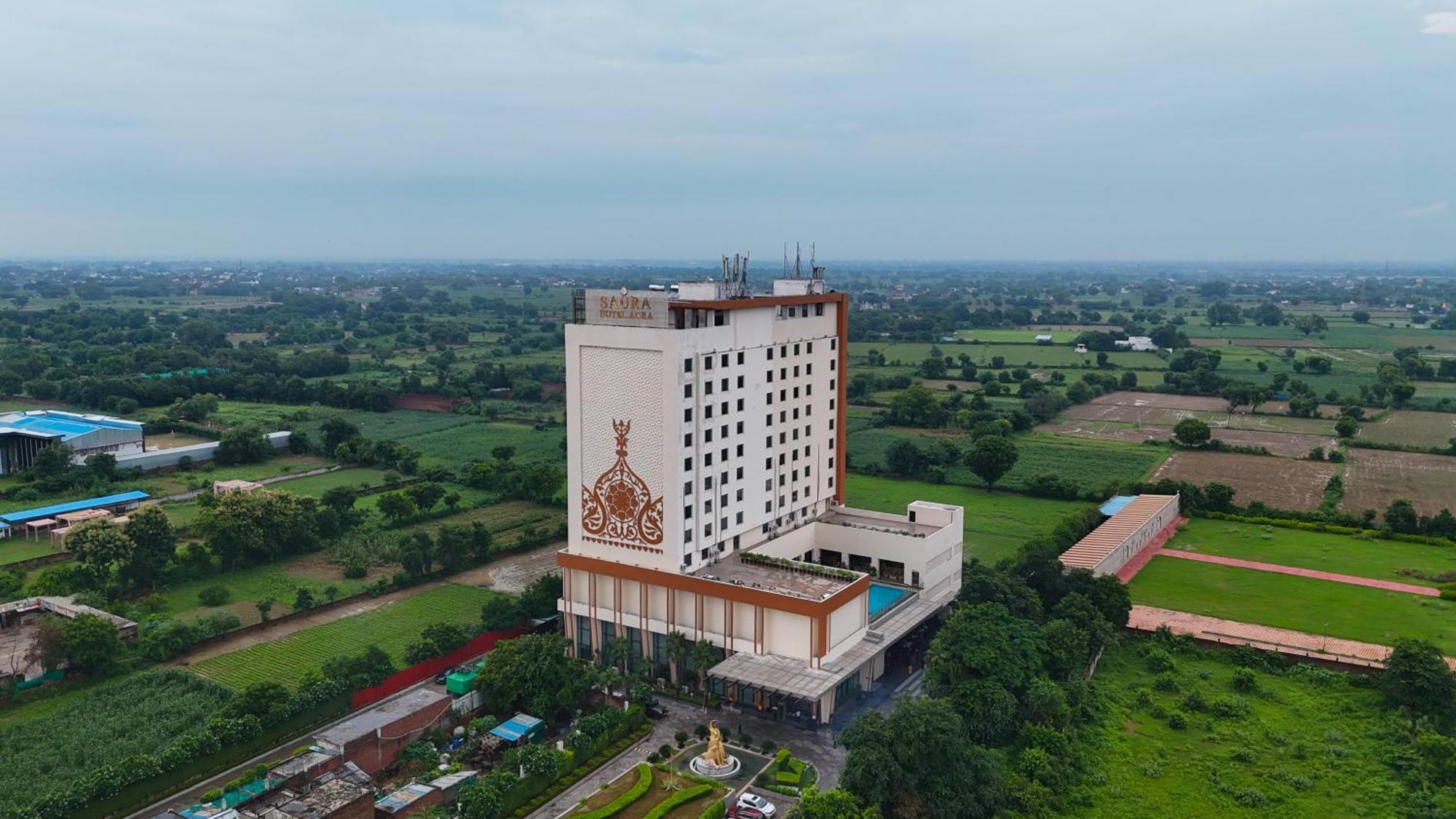 Saura Hotel, Agra - A Club Mahindra Associate מראה חיצוני תמונה