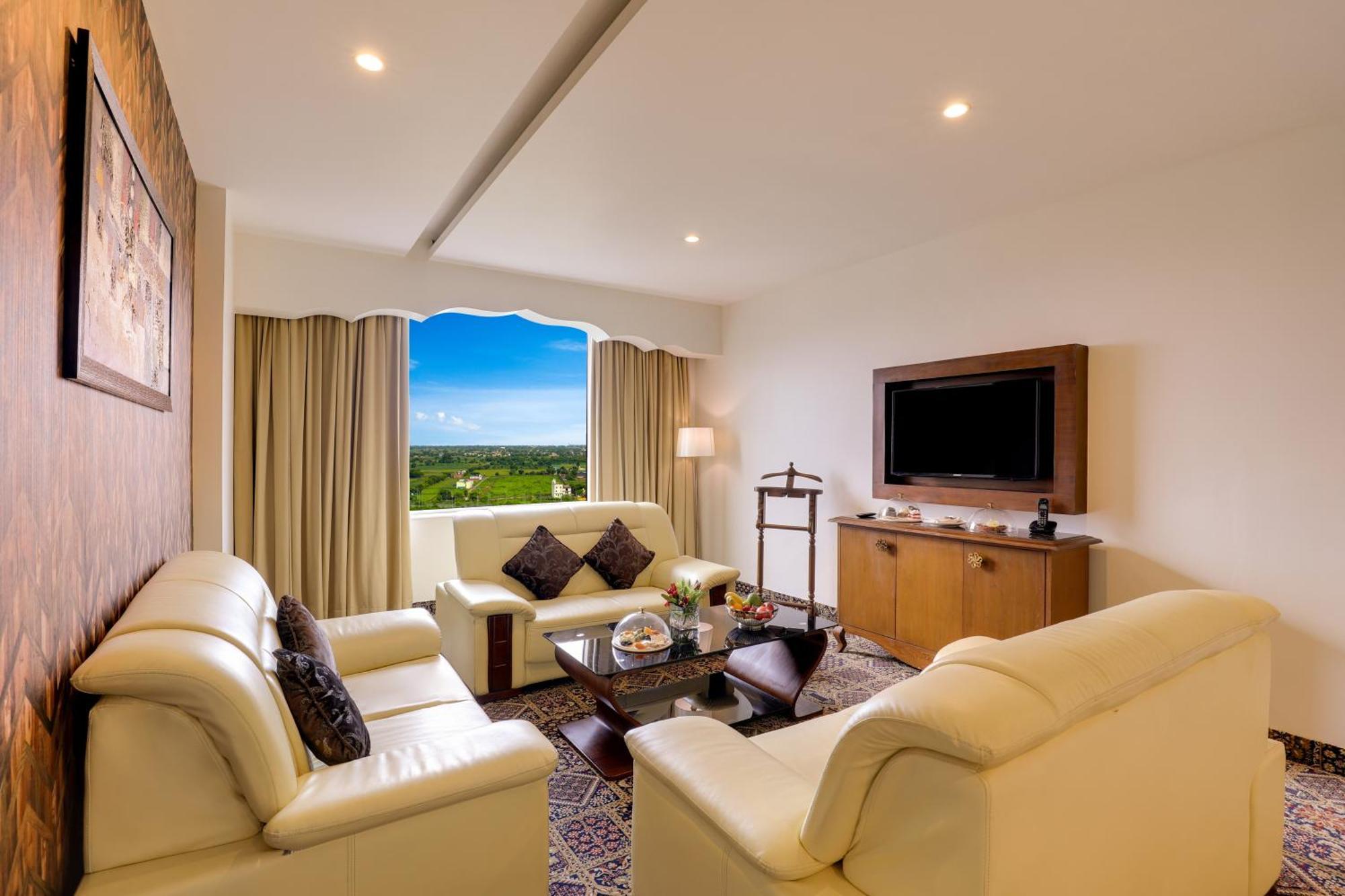 Saura Hotel, Agra - A Club Mahindra Associate מראה חיצוני תמונה